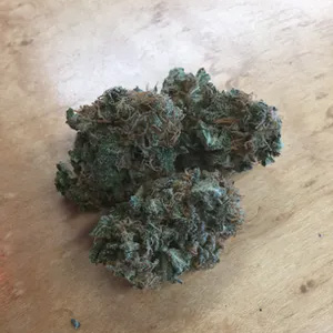 Caramelicious cannabis nug image